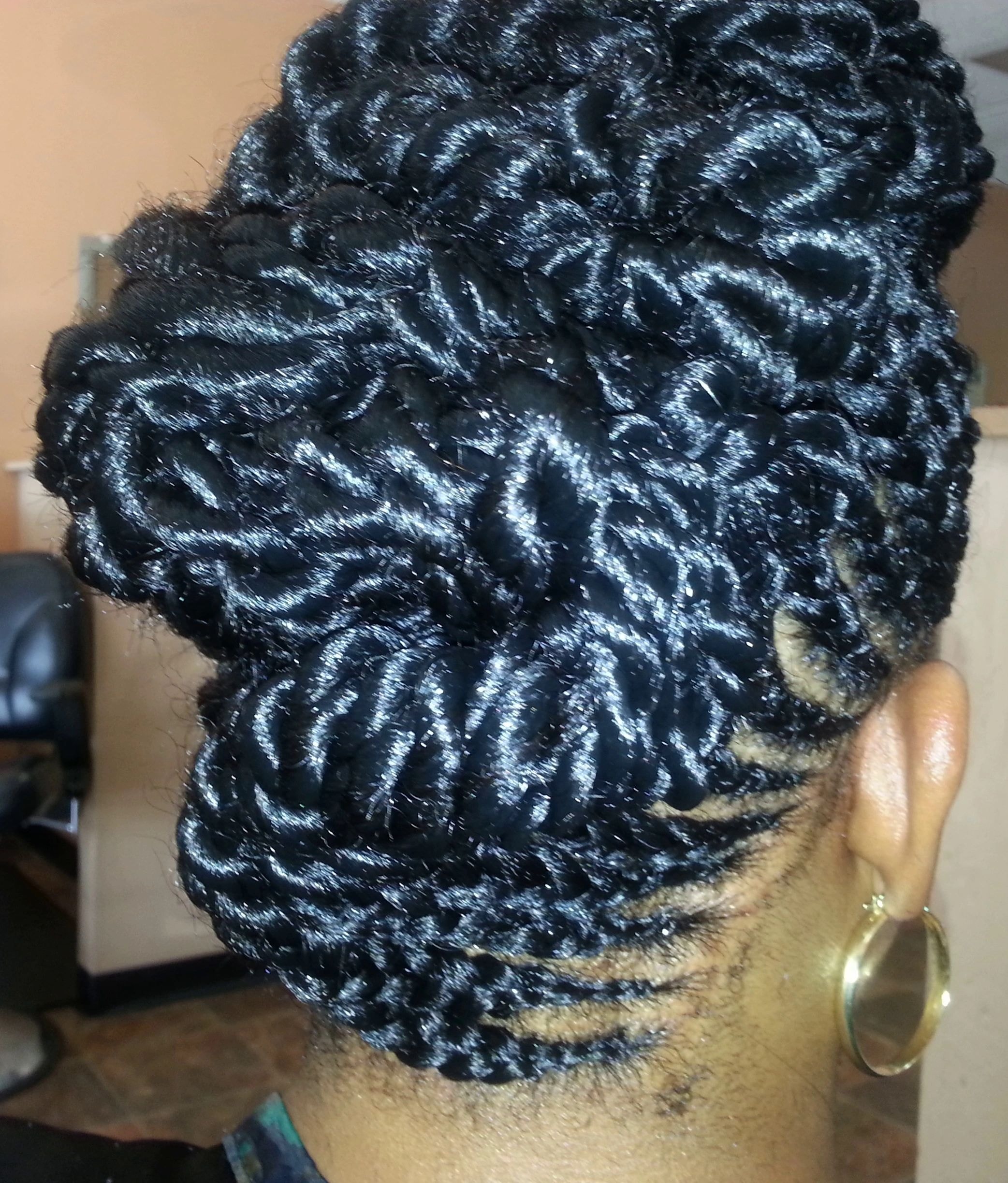 Braiding style 30